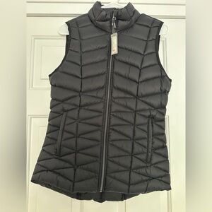 Women's Black Puffer Vest